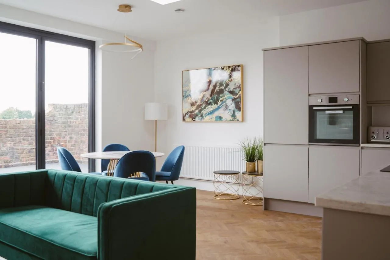 York Riverside Apartments