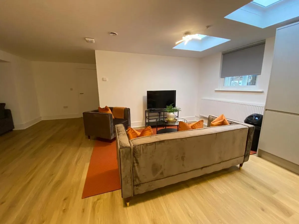 York Riverside Apartments