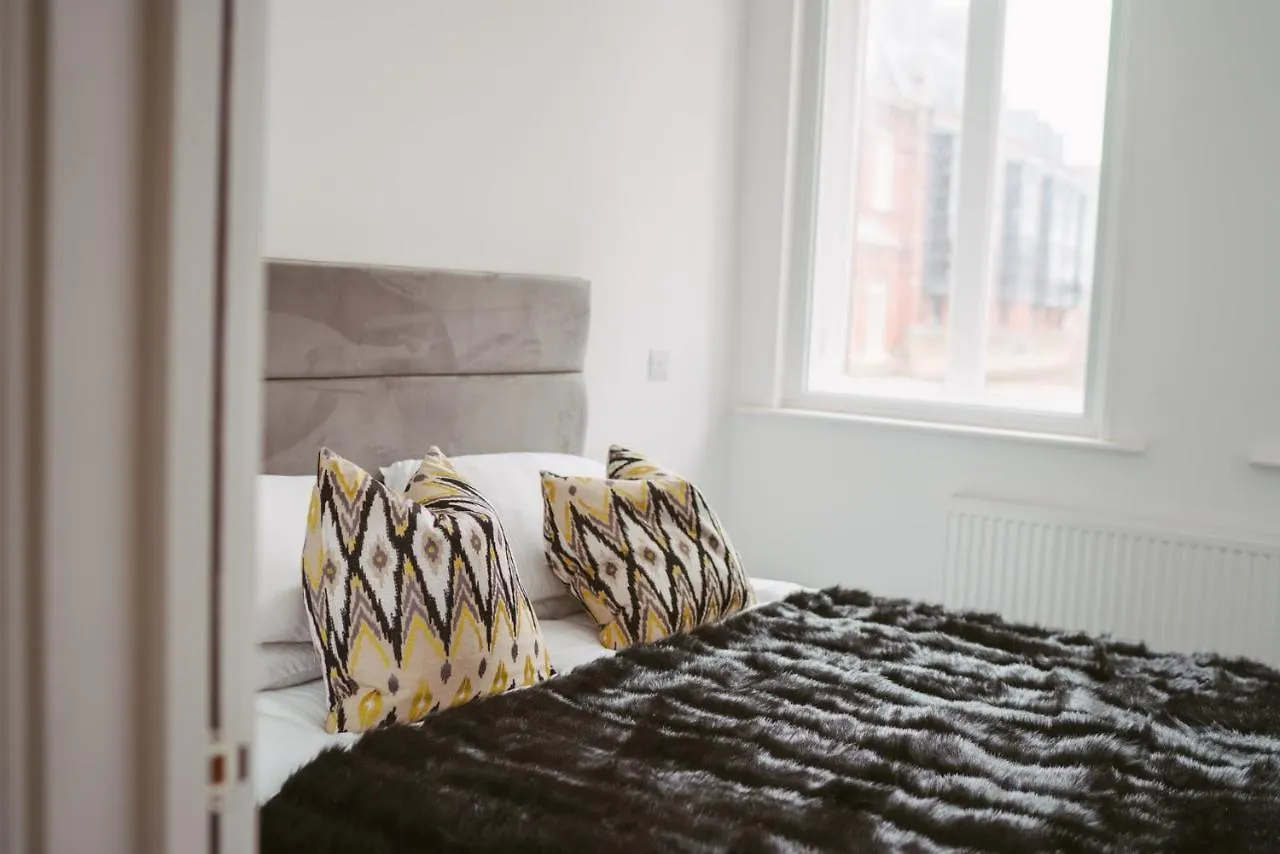 York Riverside Apartments