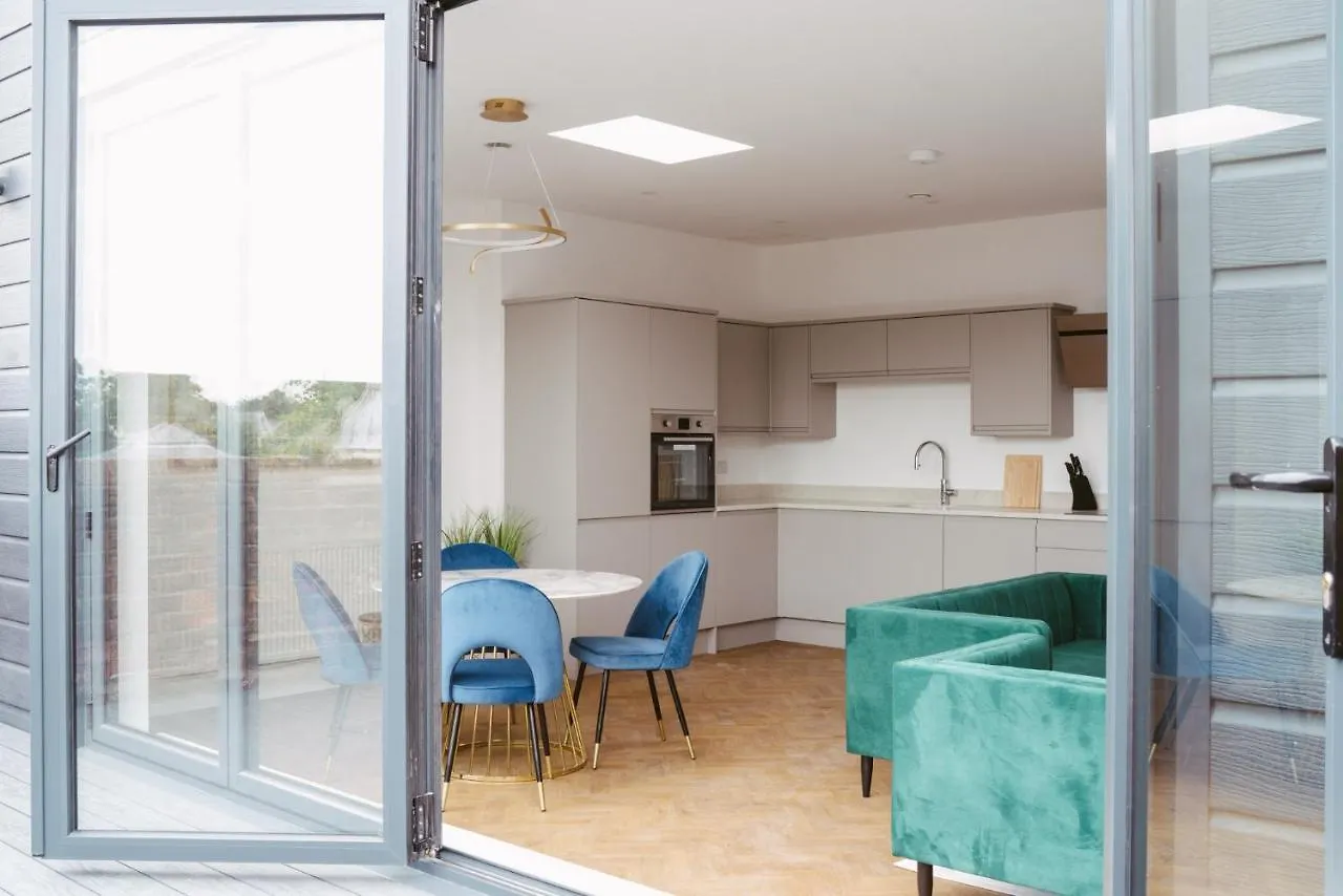 York Riverside Apartments