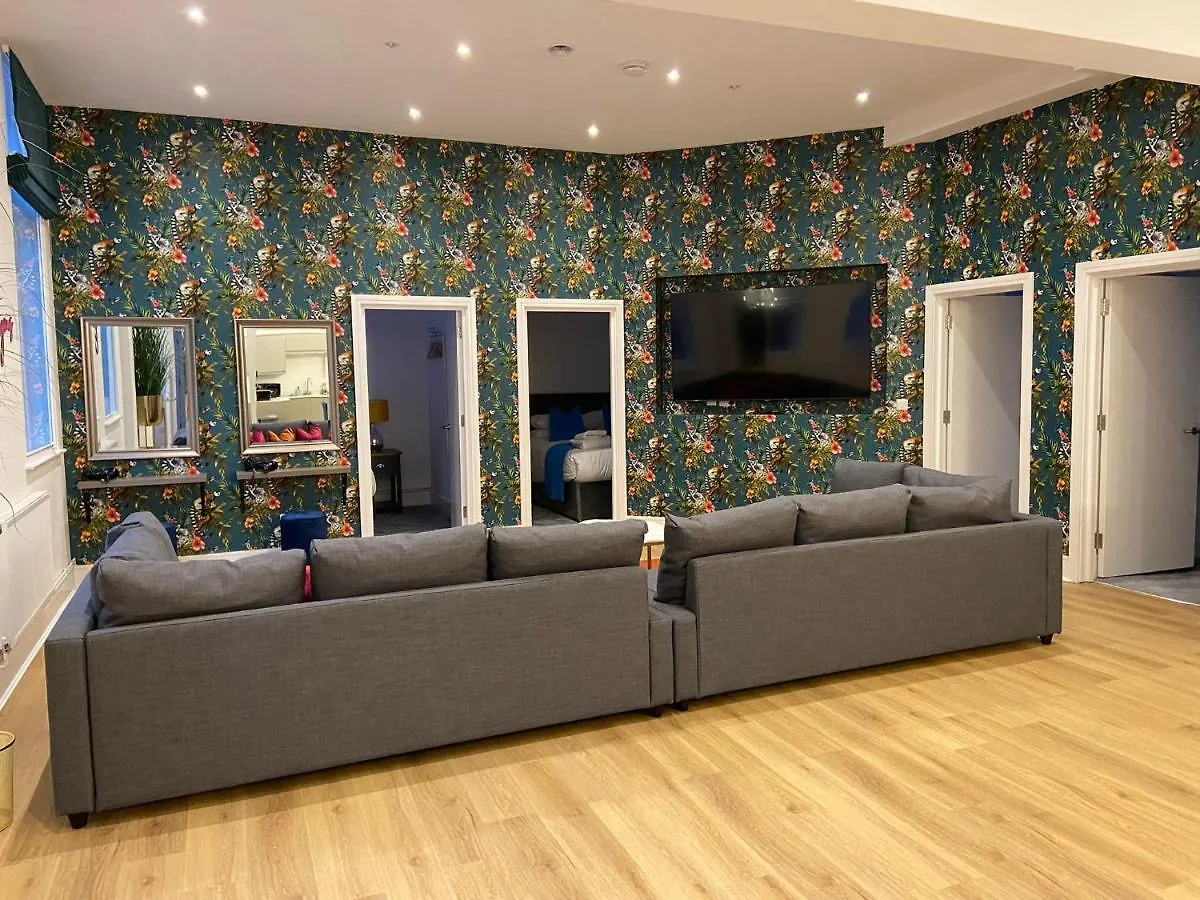 York Riverside Apartments
